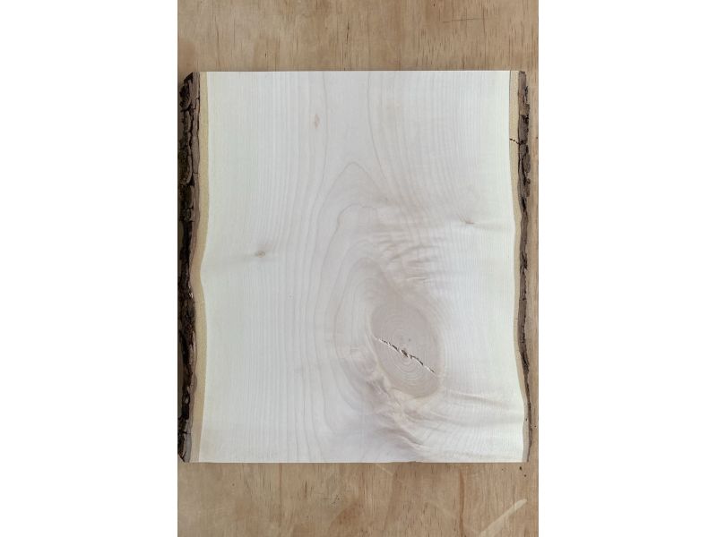 One of a kind piece in solid MAPLE wood, width 29 cm, height 34 cm, WITH KNOTS