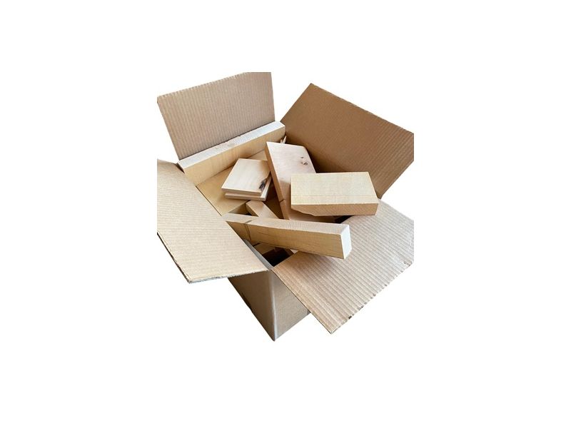 Caja de piezas mezcladas en tilo y haya 15 kg