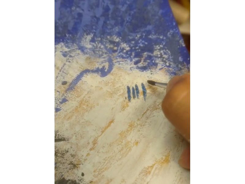 Bleached and saponified Punic wax in granular form, for hot encaustic painting