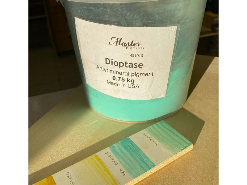Dioptase, pigment minral finement broy, Master Pigments USA