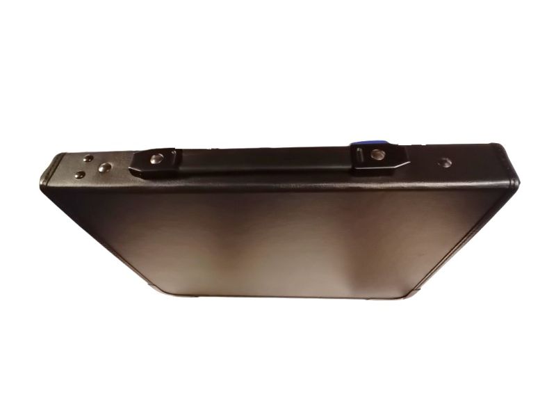 Cartella portadisegni 29,5x37x4 cm, per fogli A4, con maniglia e cerniera