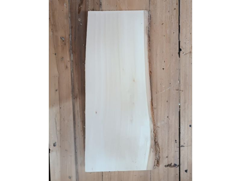 Pezzo unico in legno massiccio di Tiglio, con corteccia, per pirografia, 12x30 cm