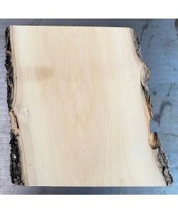Pieza �nica en madera maciza de olivo con chaflanes y corteza 18x25 cm