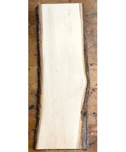 Pezzo unico in legno massiccio di Tiglio, con corteccia, per pirografia, 20x64,5 cm