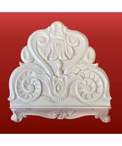 Lectern in solid linden wood, hand-carved, white lacquered