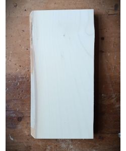 Varias piezas en madera maciza de ARCE, ancho 11 cm, alto 26 cm