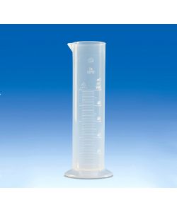 Graduated cylinder in plastic