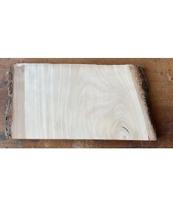 Pieza nica en madera maciza de tilo, con corteza, para pirograbado, 35x18,5 cm