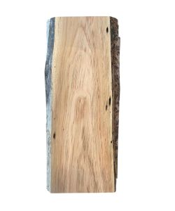 Pezzo unico in legno massiccio di CILIEGIO, larghezza 15 cm, altezza 43 cm, CON FORI TARLO