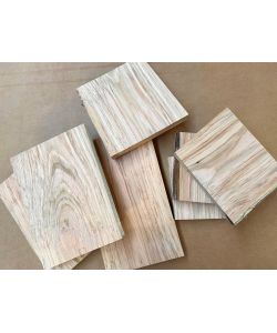 Pezzo misto in legno massiccio di ciliegio, larghezza 15-18 cm, altezza 15-30 cm