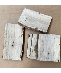 Pezzo unico in legno massiccio di NOCE, larghezza 15-16 cm, altezza 20-30 cm, CON FORI TARLO o NODO