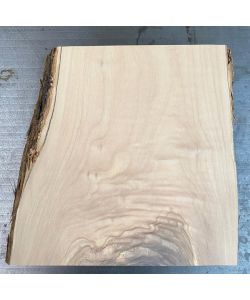 Unikat aus massivem Olivenholz mit Fasen und Rinde 22x25 cm