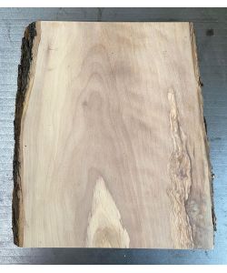 Pi�ce unique en bois d'olivier massif avec chanfreins et �corce 22x27 cm